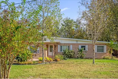 32 Virginia Avenue, Deland, FL 32724 - Photo 3