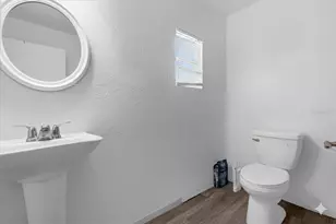 2413 Marlboro St, Orlando, FL 32806 - Photo 11