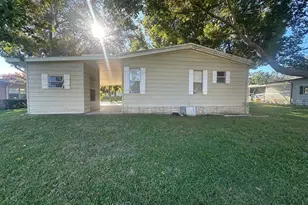 3319 S Citrus Cir, Zellwood, FL 32798 - Photo 15