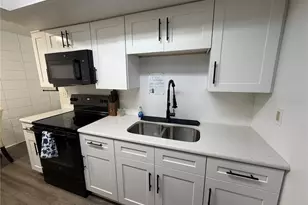 15219 Westminister Ave, Clearwater, FL 33760 - Photo 3