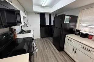 15219 Westminister Ave, Clearwater, FL 33760 - Photo 7