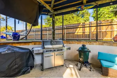 911 Jungle Avenue N, Saint Petersburg, FL 33710 - Photo 57