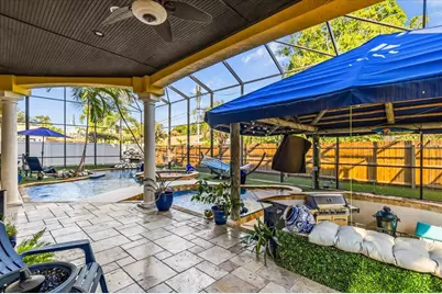 911 Jungle Avenue N, Saint Petersburg, FL 33710 - Photo 67