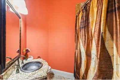 911 Jungle Avenue N, Saint Petersburg, FL 33710 - Photo 17