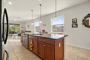 540 Pamplona Pl, Davenport, FL 33837 - Photo 5