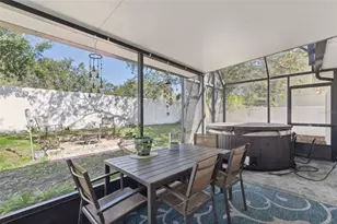 2523 Martins Run, Tavares, FL 32778 - Photo 15