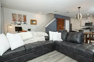 2326 Carrabelle Wy, Sanford, FL 32771 - Photo 11