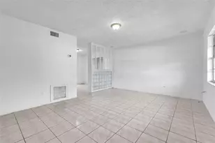 4492 Calendula Dr, Orlando, FL 32839 - Photo 5