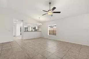 927 Windton Oak Dr, Ruskin, FL 33570 - Photo 5