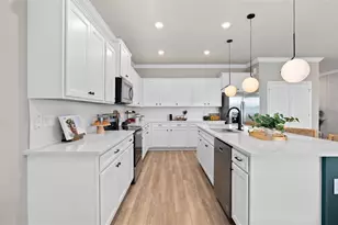 15918 Calm Key Loop, Clermont, FL 34714 - Photo 11