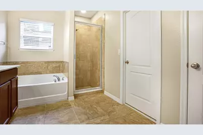 4985 Grassy Knoll Drive, Tavares, FL 32778 - Photo 11