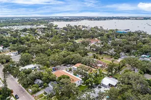 2855 51st St S, Gulfport, FL 33707 - Photo 9