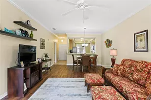 9416 Myrtle Creek Ln, Orlando, FL 32832 - Photo 7