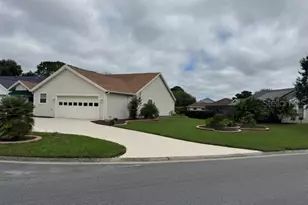 903 Ramos Dr, The Villages, FL 32159 - Photo 3