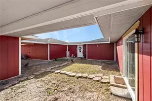 15525 Villa City Rd, Groveland, FL 34736 - Photo 5