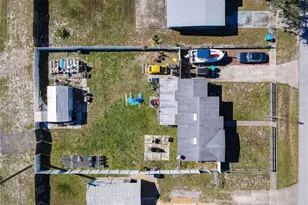 2271 E Dana Dr, Deltona, FL 32738 - Photo 43