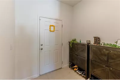 2240 Hemingway Circle, Groveland, FL 34736 - Photo 5