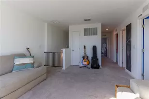 2240 Hemingway Cir, Groveland, FL 34736 - Photo 19