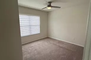 619 Citrus Isle Blvd, Davenport, FL 33837 - Photo 5