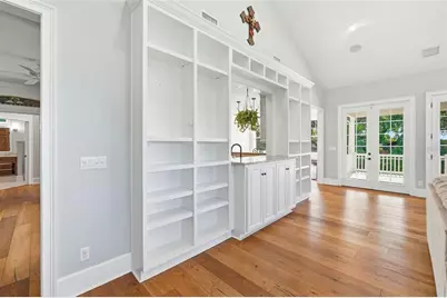 580 W 10th Avenue, Mount Dora, FL 32757 - Photo 11