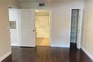 5065 Park Central Dr, Orlando, FL 32839 - Photo 7