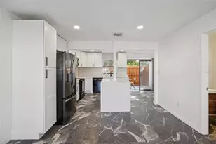 1722 Silver Creek Ct, Orlando, FL 32807 - Photo 15