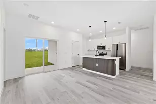 917 Desmoines Way, Poinciana, FL 34759 - Photo 13