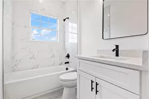 925 Desmoines Way, Poinciana, FL 34759 - Photo 35