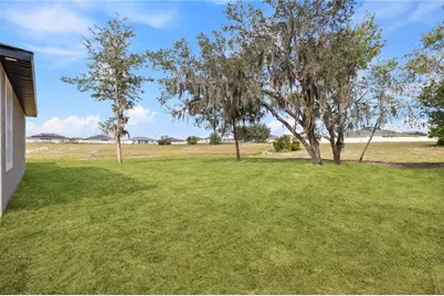 925 Desmoines Way, Poinciana, FL 34759 - Photo 9