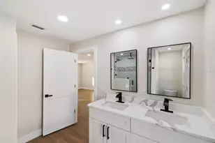 1450 Hilltop Dr, Mount Dora, FL 32757 - Photo 19