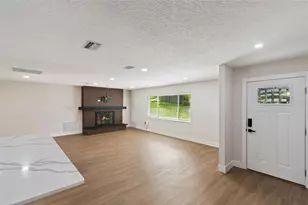 1450 Hilltop Dr, Mount Dora, FL 32757 - Photo 3