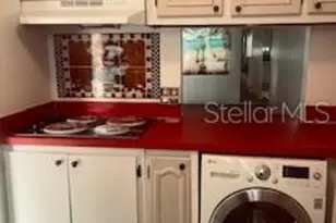 2854 N Powers Dr, Orlando, FL 32818 - Photo 3