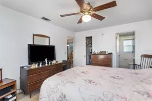 912 N Fairbairn Dr, Deltona, FL 32725 - Photo 17