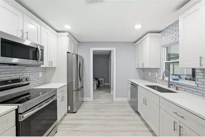 1113 Oakhill Street, Seffner, FL 33584 - Photo 35