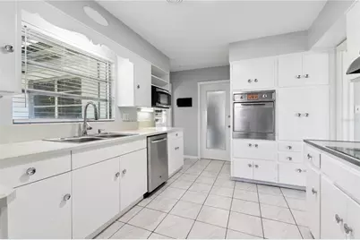 606 Briarcliffe Street, Sanford, FL 32773 - Photo 9