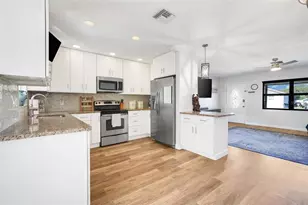 13638 Country Club Dr, Tavares, FL 32778 - Photo 13