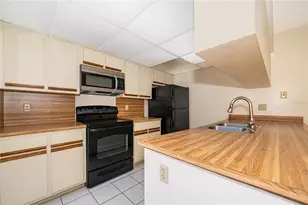 5258 Coral Ct, Orlando, FL 32811 - Photo 15