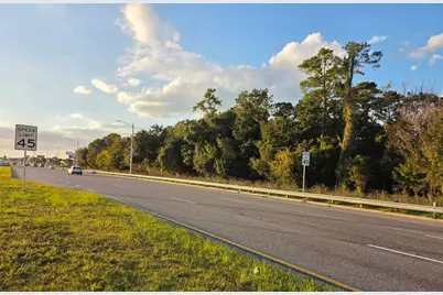 10847 E Colonial Drive, Orlando, FL 32817 - Photo 1