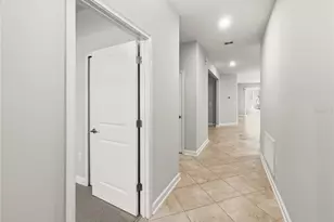 3542 Fairwaters Ct, Clermont, FL 34711 - Photo 9