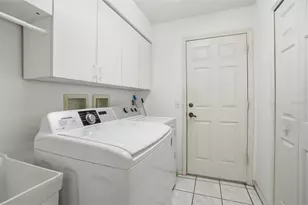 2061 Terrace View Ln, Spring Hill, FL 34606 - Photo 27