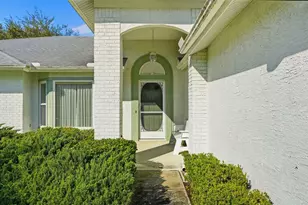 2061 Terrace View Ln, Spring Hill, FL 34606 - Photo 3