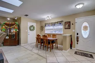 31126 Prestwick Ave, Sorrento, FL 32776 - Photo 3