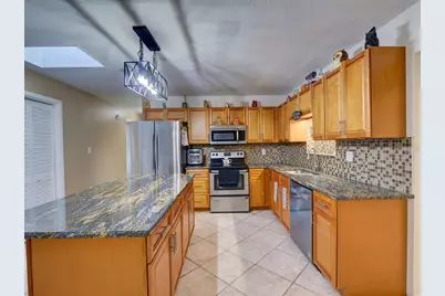 31126 Prestwick Avenue, Sorrento, FL 32776 - Photo 9