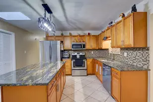 31126 Prestwick Ave, Sorrento, FL 32776 - Photo 9