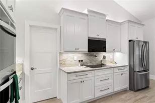 37218 Bailey Hill Rd, Dade City, FL 33525 - Photo 11