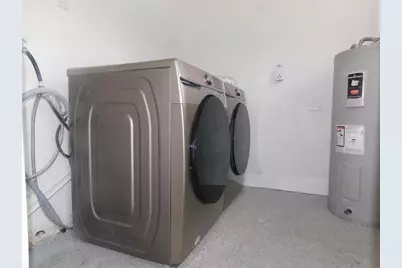 2015 Wishing Well Way, Tampa, FL 33619 - Photo 21