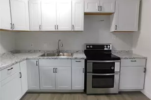 2015 Wishing Well Way, Tampa, FL 33619 - Photo 9