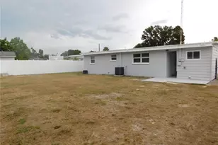 2015 Wishing Well Way, Tampa, FL 33619 - Photo 25