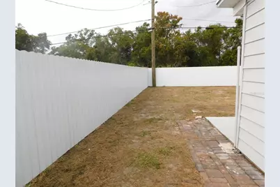 2015 Wishing Well Way, Tampa, FL 33619 - Photo 23