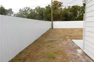 2015 Wishing Well Way, Tampa, FL 33619 - Photo 23